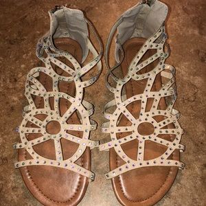 Sandals size 7.5 NEW!!!!
